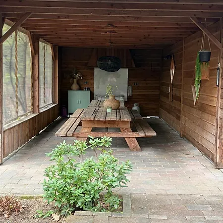 Bosvilla Op Priveterrein, Zwembad, Sauna &speeltuin, 16 Pers Veluwe *